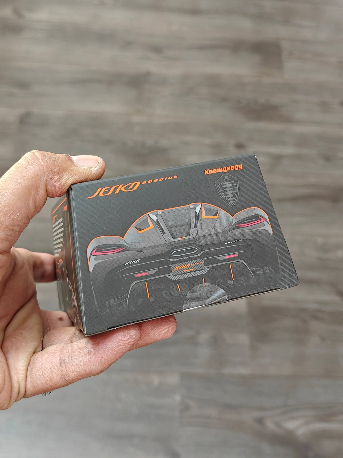 RLC Hot Wheels Koenigsegg Jesko Absolut (Spectraflame Slate) - Kinder Logs