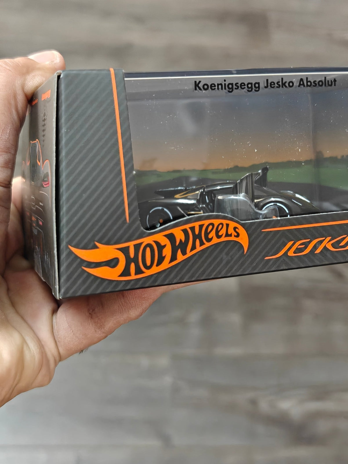 RLC Hot Wheels Koenigsegg Jesko Absolut (Spectraflame Slate) - Kinder Logs