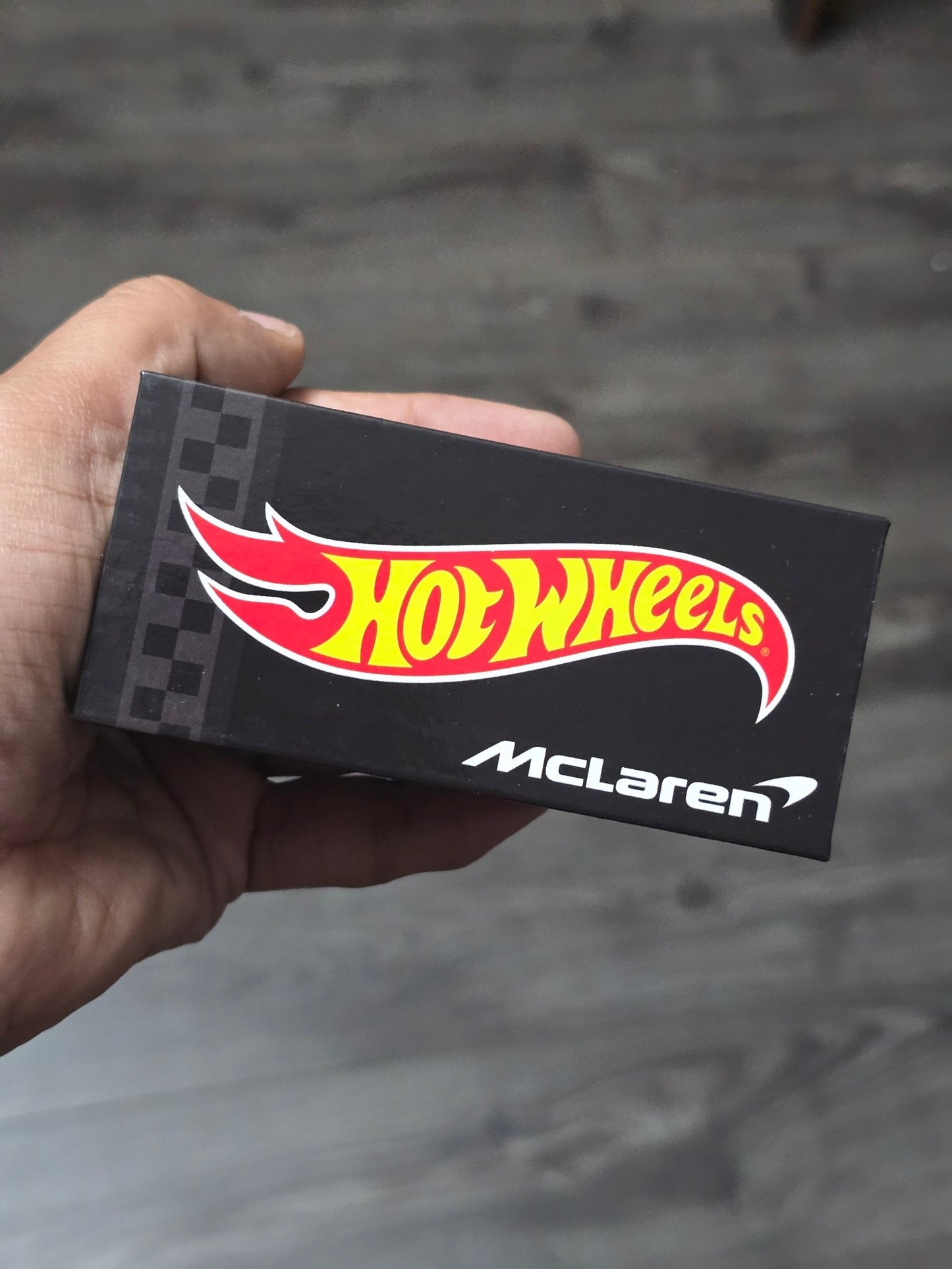 RLC Hot Wheels McLaren F1 (Spectraflame Orange) - Kinder Logs