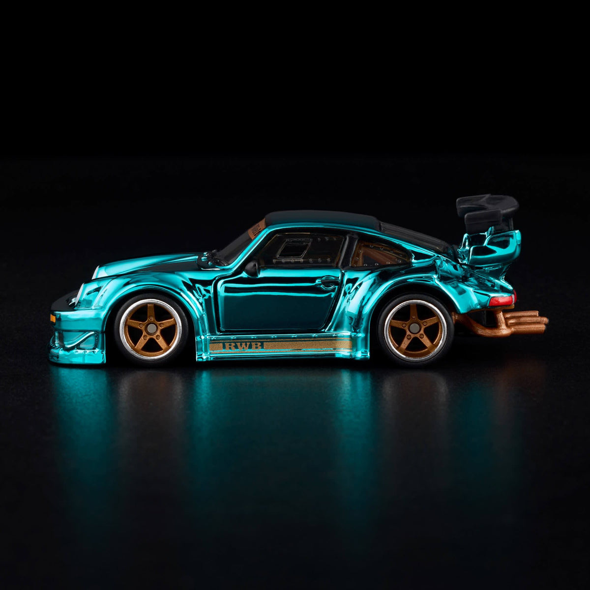 RLC Hot Wheels RWB Porsche 930 (Spectraflame Teal) - Kinder Logs
