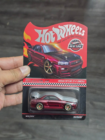 RLC Hot Wheels sELECTIONs Nissan Skyline GT - R BNR34 (Spectraflame Oxblood) - Kinder Logs