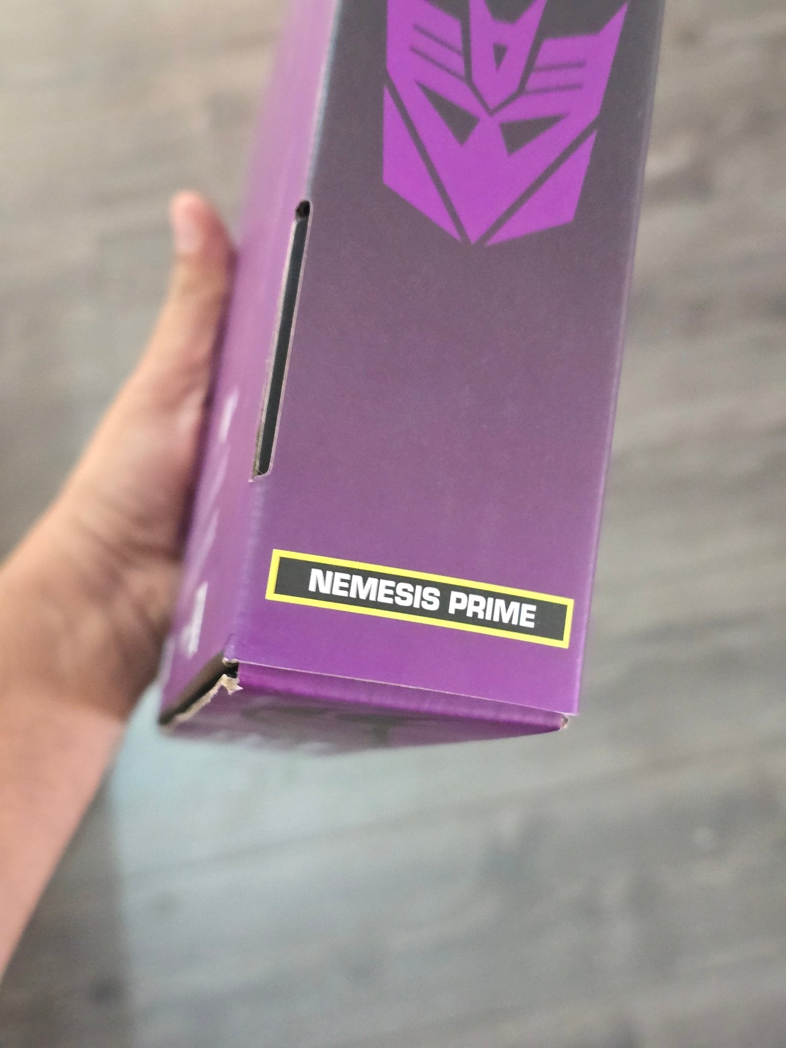 RLC Hot Wheels Transformers Nemesis Prime - Kinder Logs