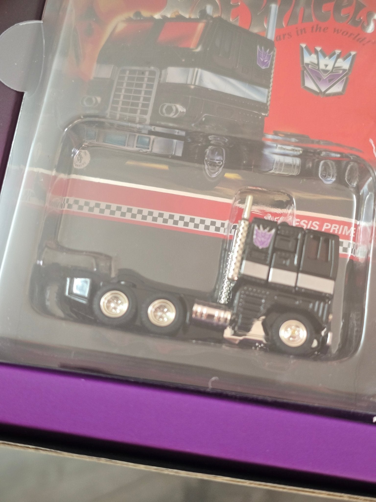 RLC Hot Wheels Transformers Nemesis Prime - Kinder Logs India