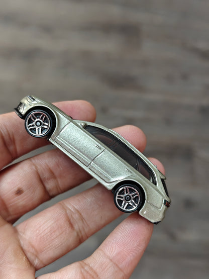 Hot Wheels Audi RS6 Avant - Gold (Uncarded)