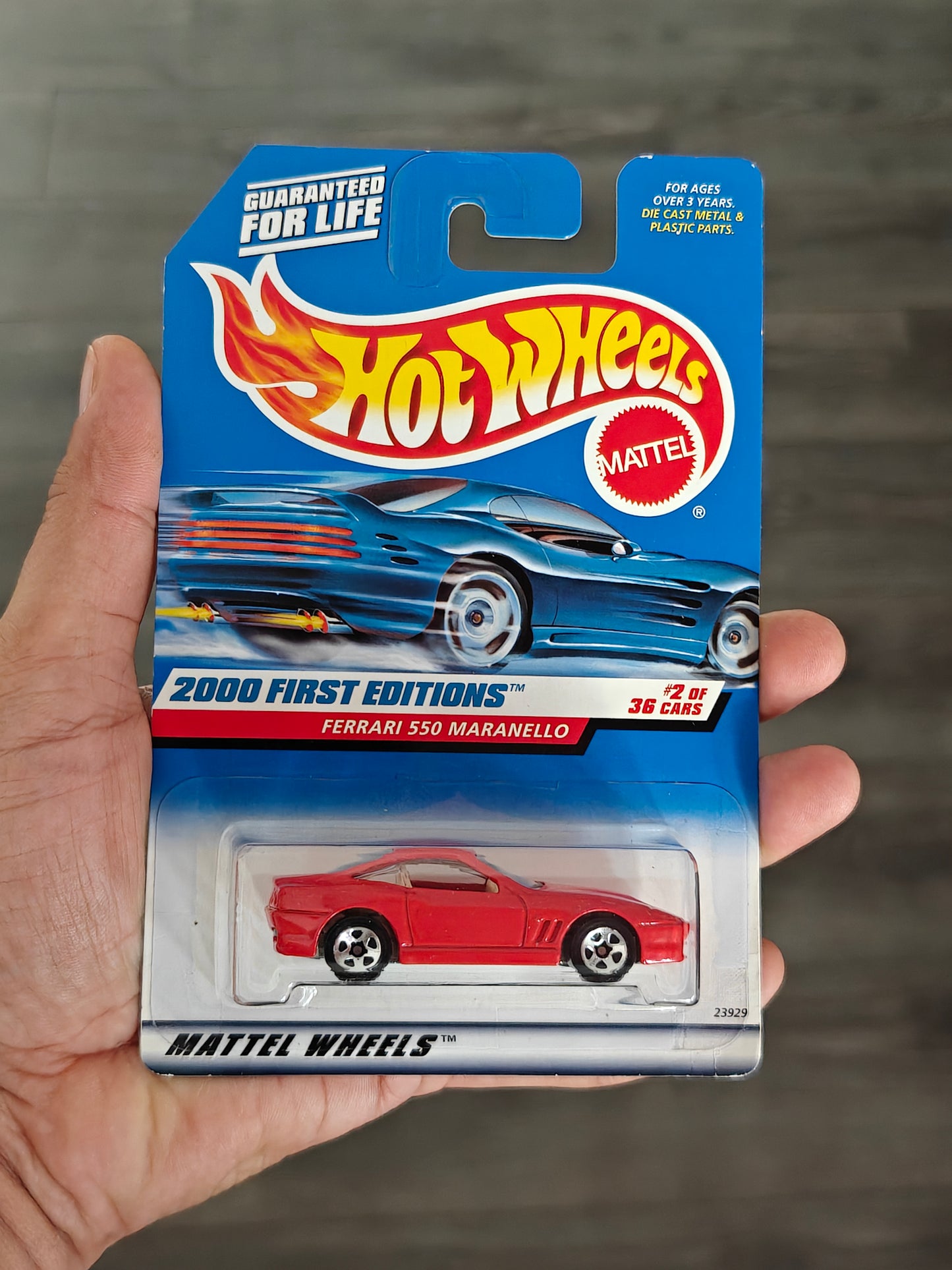 Blue Card Hot Wheels Ferrari 550 Maranello - Red (Imported)