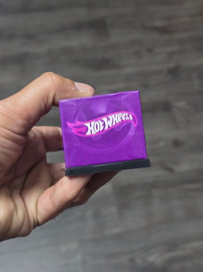 RLC Hot Wheels 1986 Nissan 720 King Cab (Spectraflame Dark Purple)