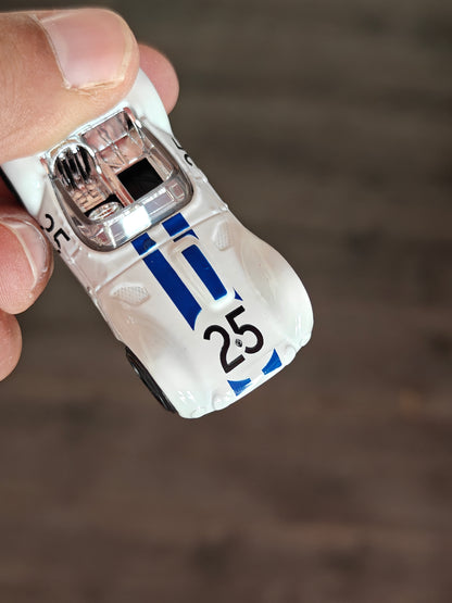 Hot Wheels Maserati Tipo 61 (White)