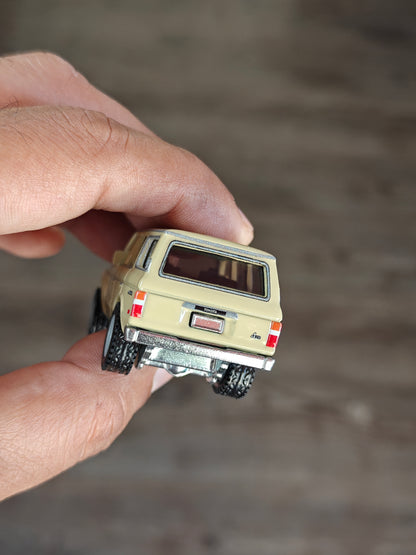 Premium Hot Wheels Toyota Land Cruiser FJ60 - Fast & Furious (Uncarded - New)