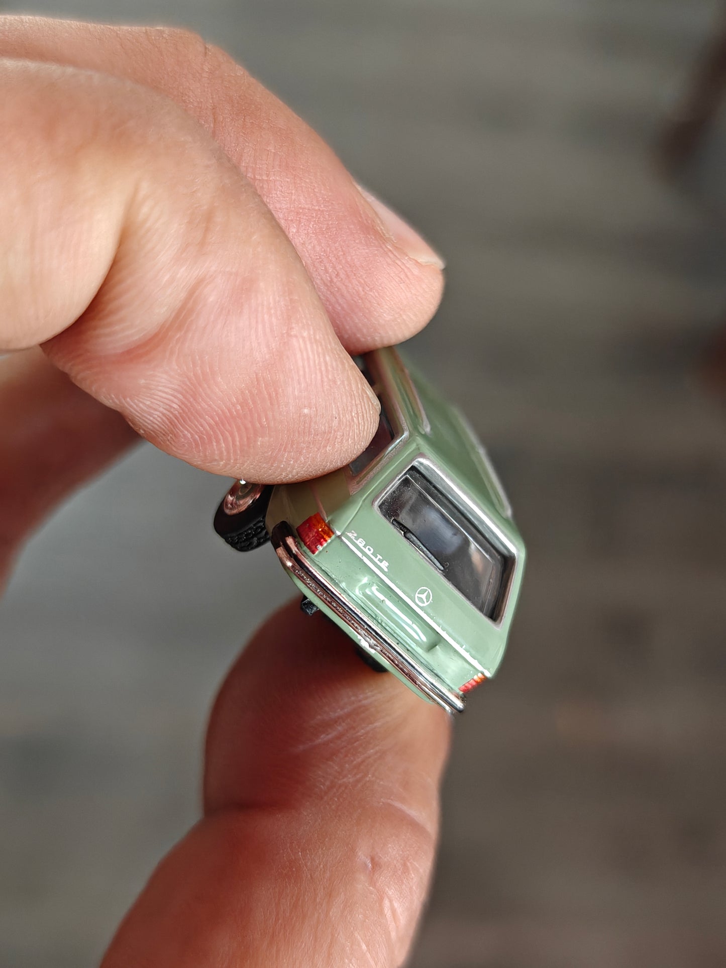 Schuco Mercedes-Benz W123 Wagon - Green (Uncarded)