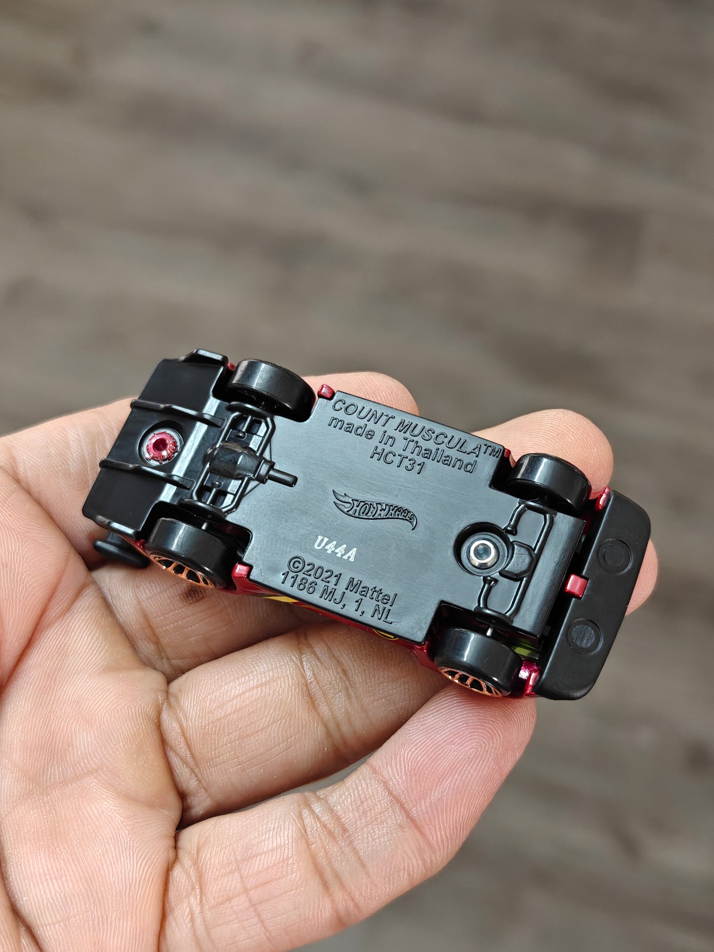 Hot Wheels Count Muscula - Batman Robin Edition (Uncarded - New)