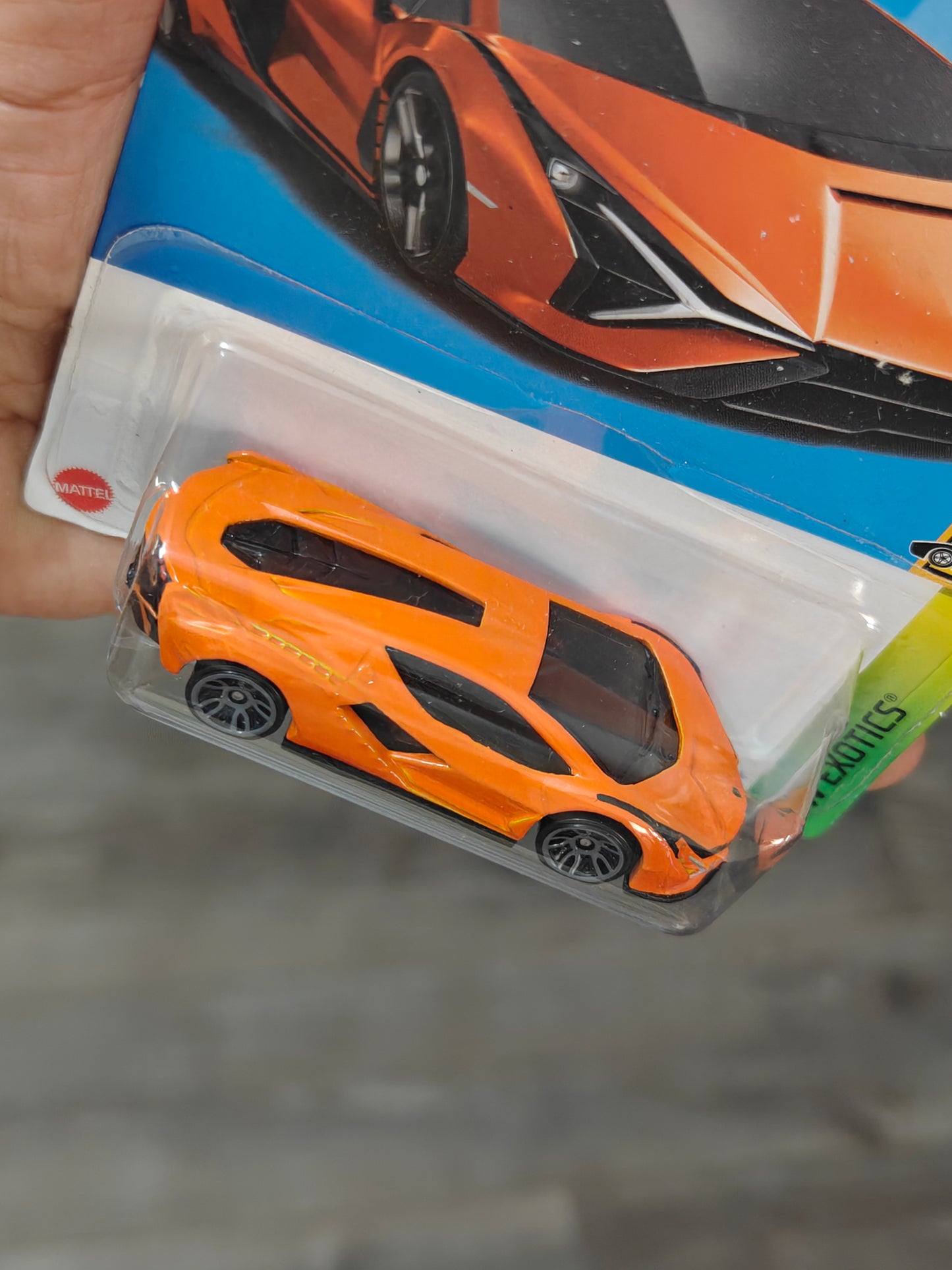 Hot Wheels Lamborghini Sian FKP 37 - Orange (Imported)