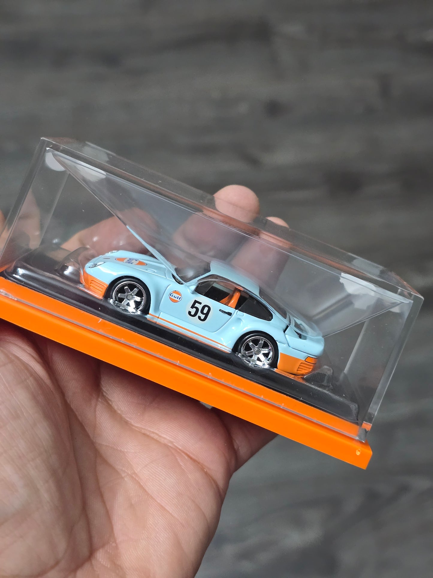 RLC Hot Wheels 1986 Porsche 959 Gulf Edition
