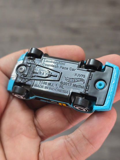 Hot Wheels Lamborghini Countach Pace Car - Aquamarine (Uncarded - New)