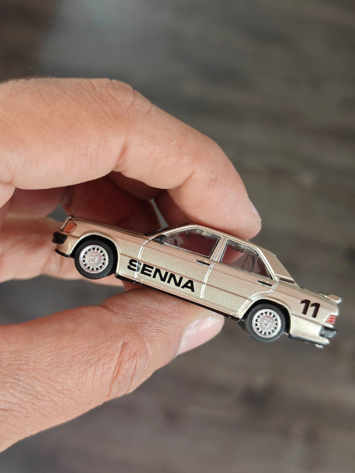 Tarmac Works Mercedes-Benz 190E 2.3-1.6 - Race of Champion 1984 - Ayrton Senna (Open Box)