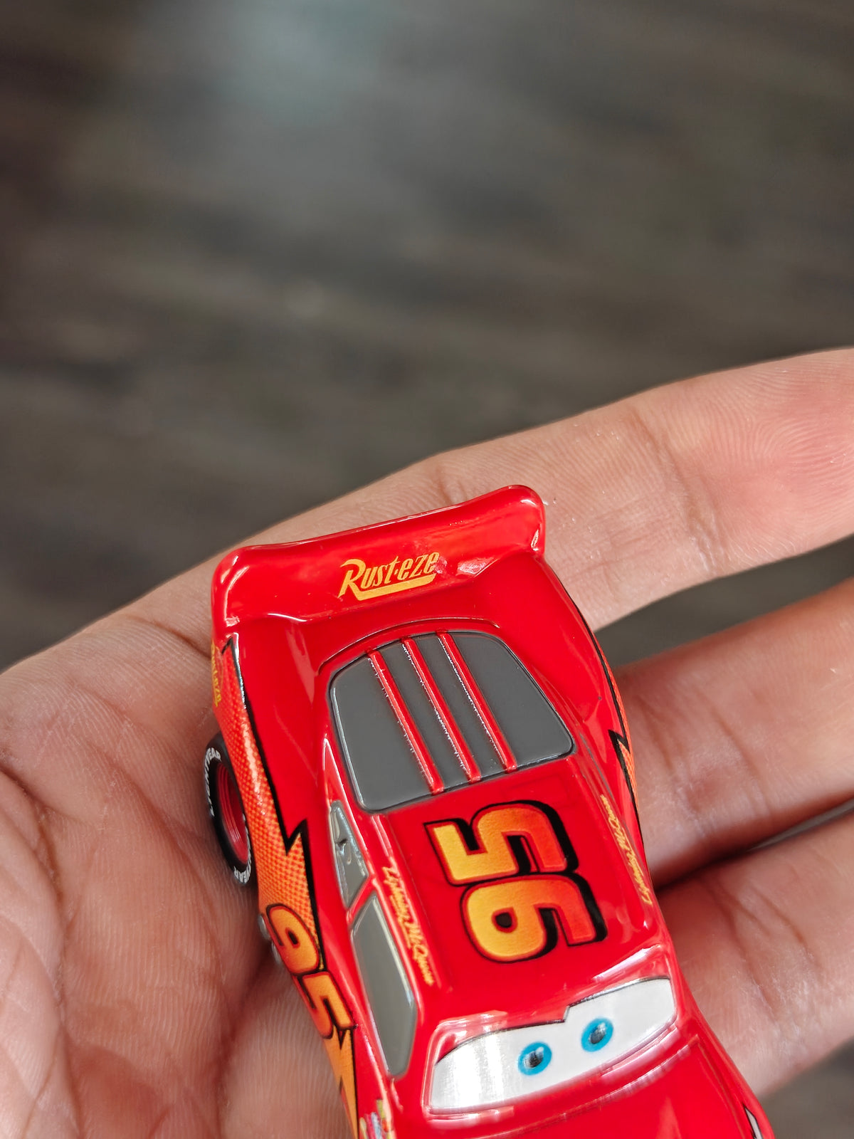 Tomica Disney Pixar 'Lighting McQueen' C-01 (Open Box)