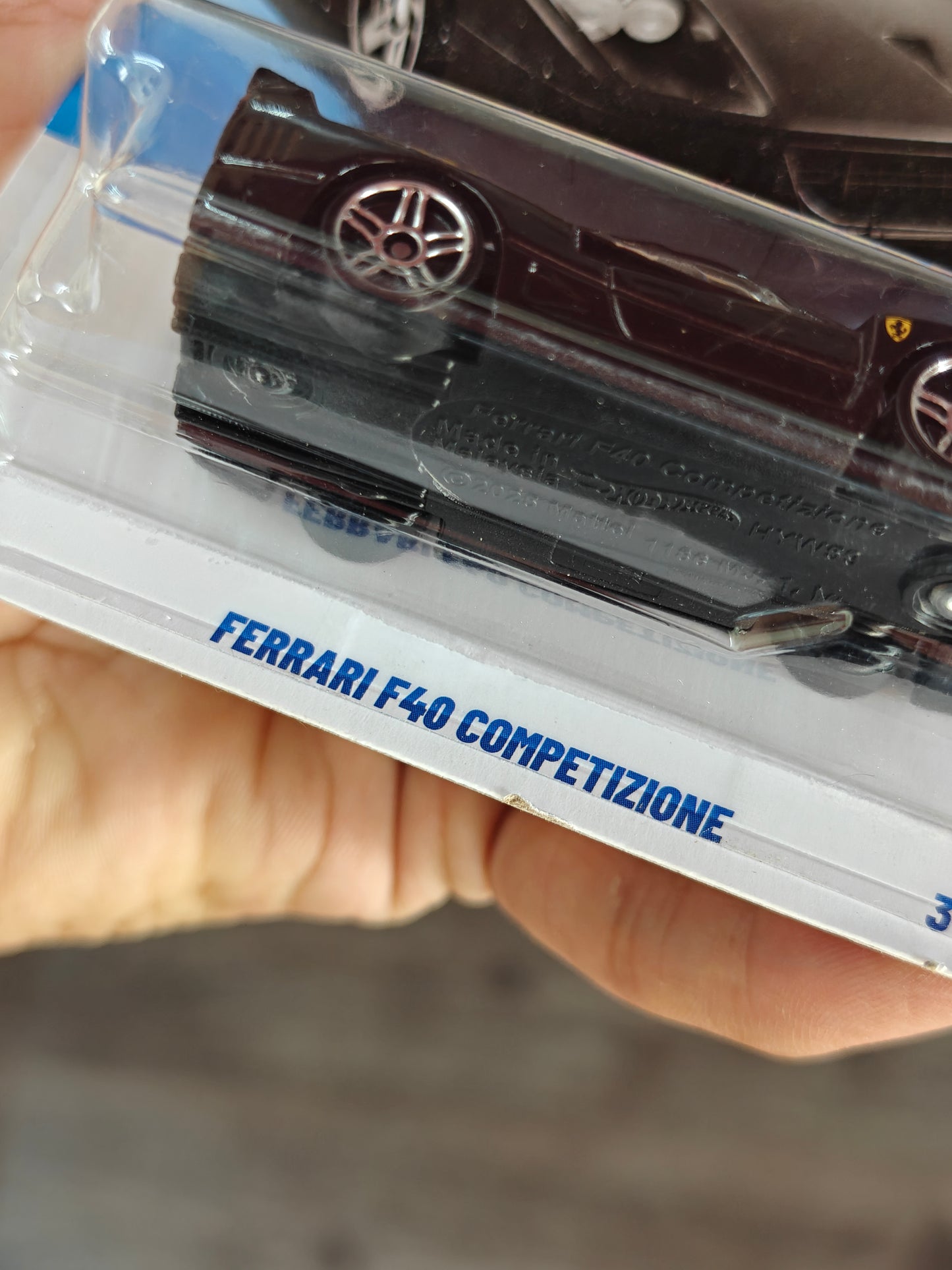 Hot Wheels Ferrari F40 Competizione - Black (Imported)