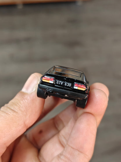 Premium Hot Wheels Alfa Romeo GTV6 3.0 CHASE 0/5 (Uncarded - With Card)