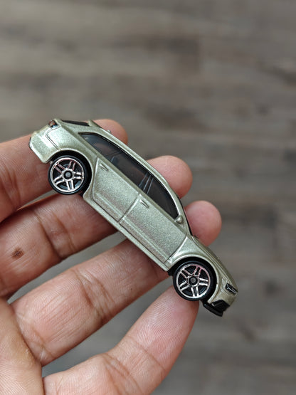 Hot Wheels Audi RS6 Avant - Gold (Uncarded)