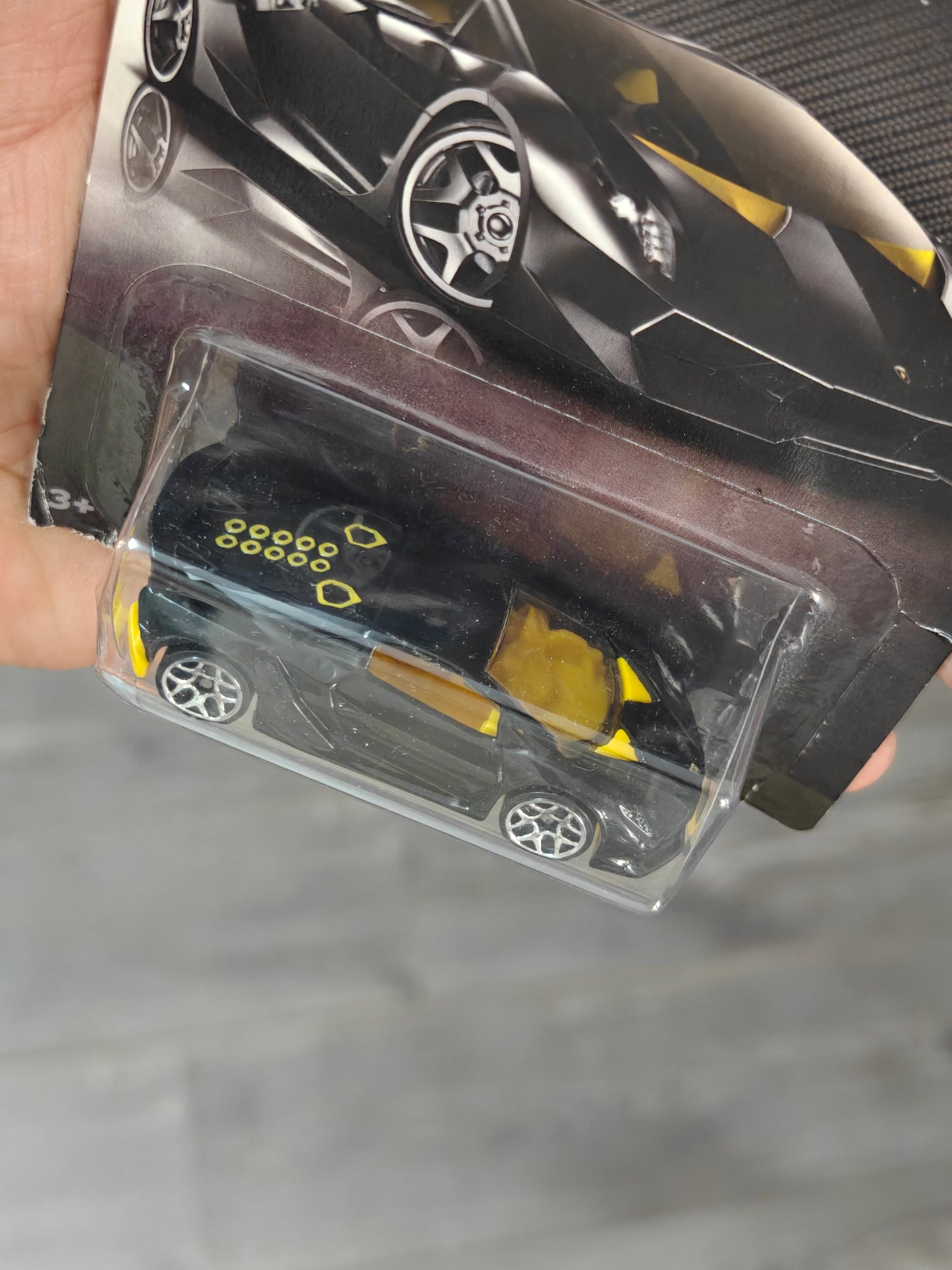 Hot Wheels Lamborghini Sesto Elemento - Black (Creased Card - Imported)