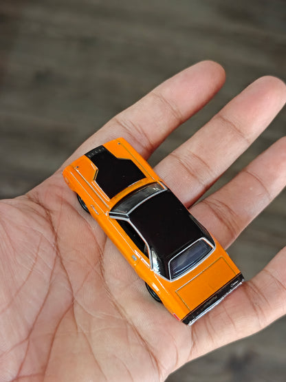 Premium Hot Wheels 1970 Dodge Challenger R/T - Fast & Furious (Uncarded - New)
