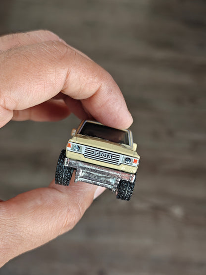 Premium Hot Wheels Toyota Land Cruiser FJ60 - Fast & Furious (Uncarded - New)
