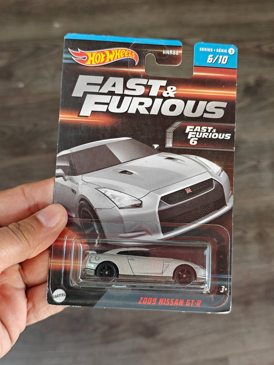 Hot Wheels 2009 Nissan GT-R - Fast & Furious 6 (Imported)