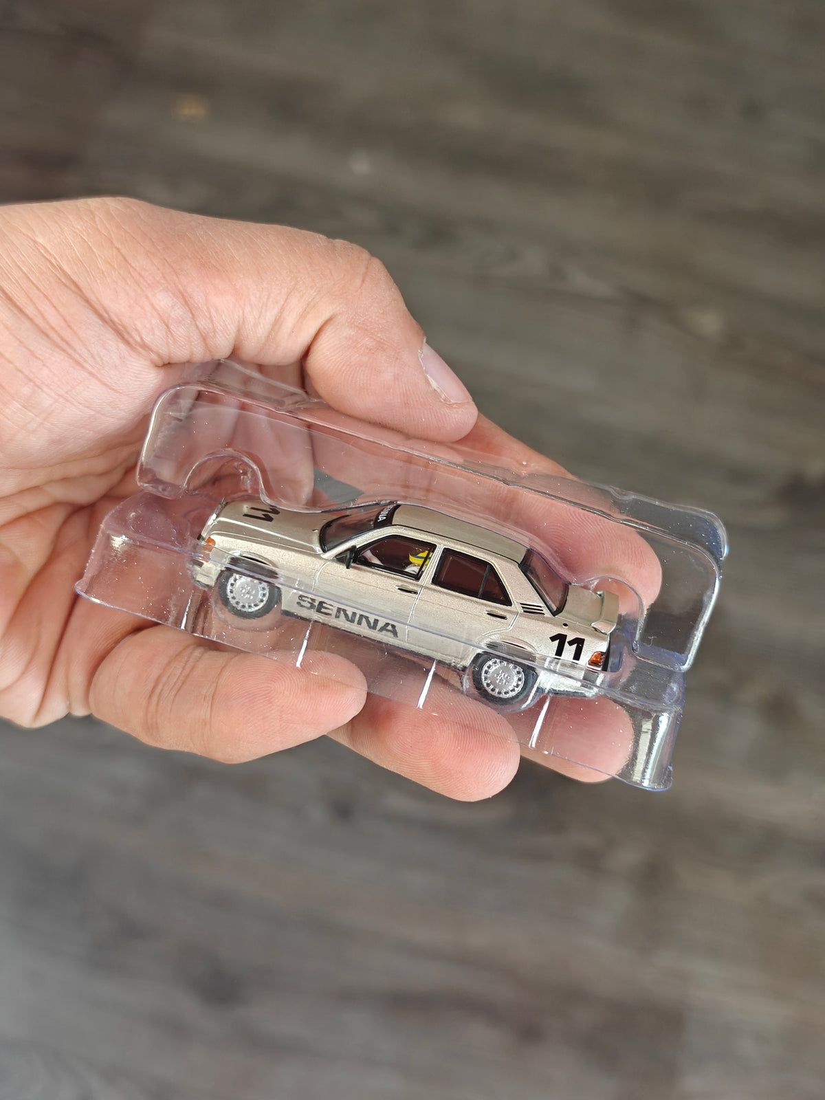 Mini GT Mercedes-Benz 190E 2.3-1.6 #11 - Ayrton Senna (Open Box)