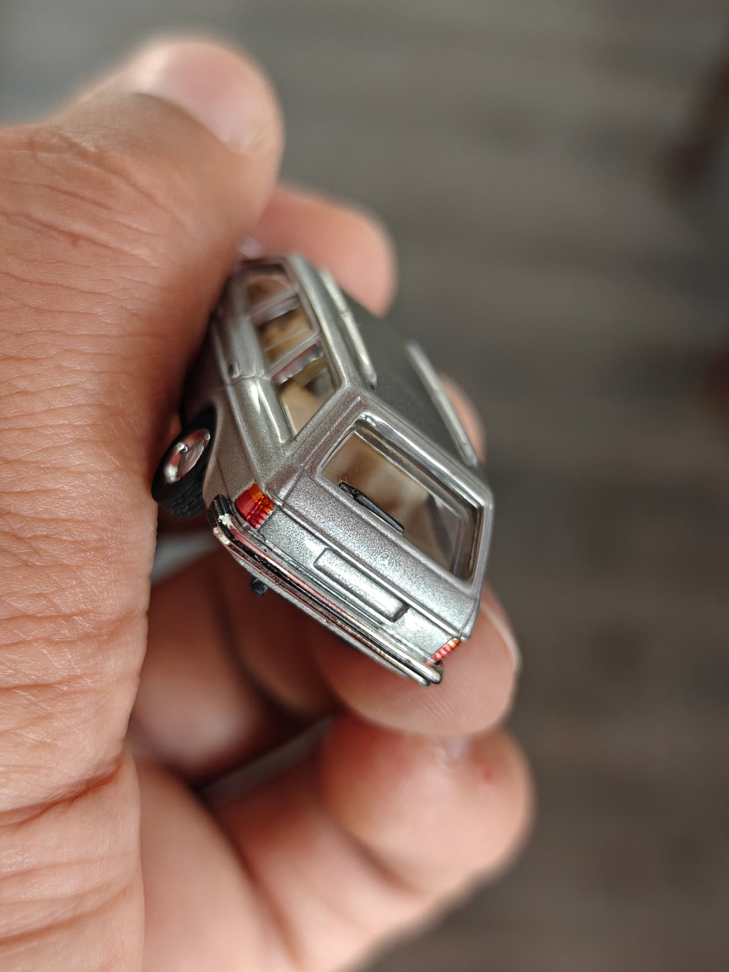 Schuco Mercedes-Benz W123 Wagon - Silver (Uncarded)