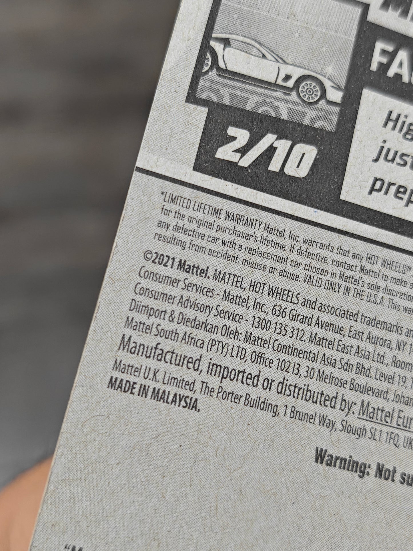 Hot Wheels Mercedes-Benz 500 E - Red (Imported)