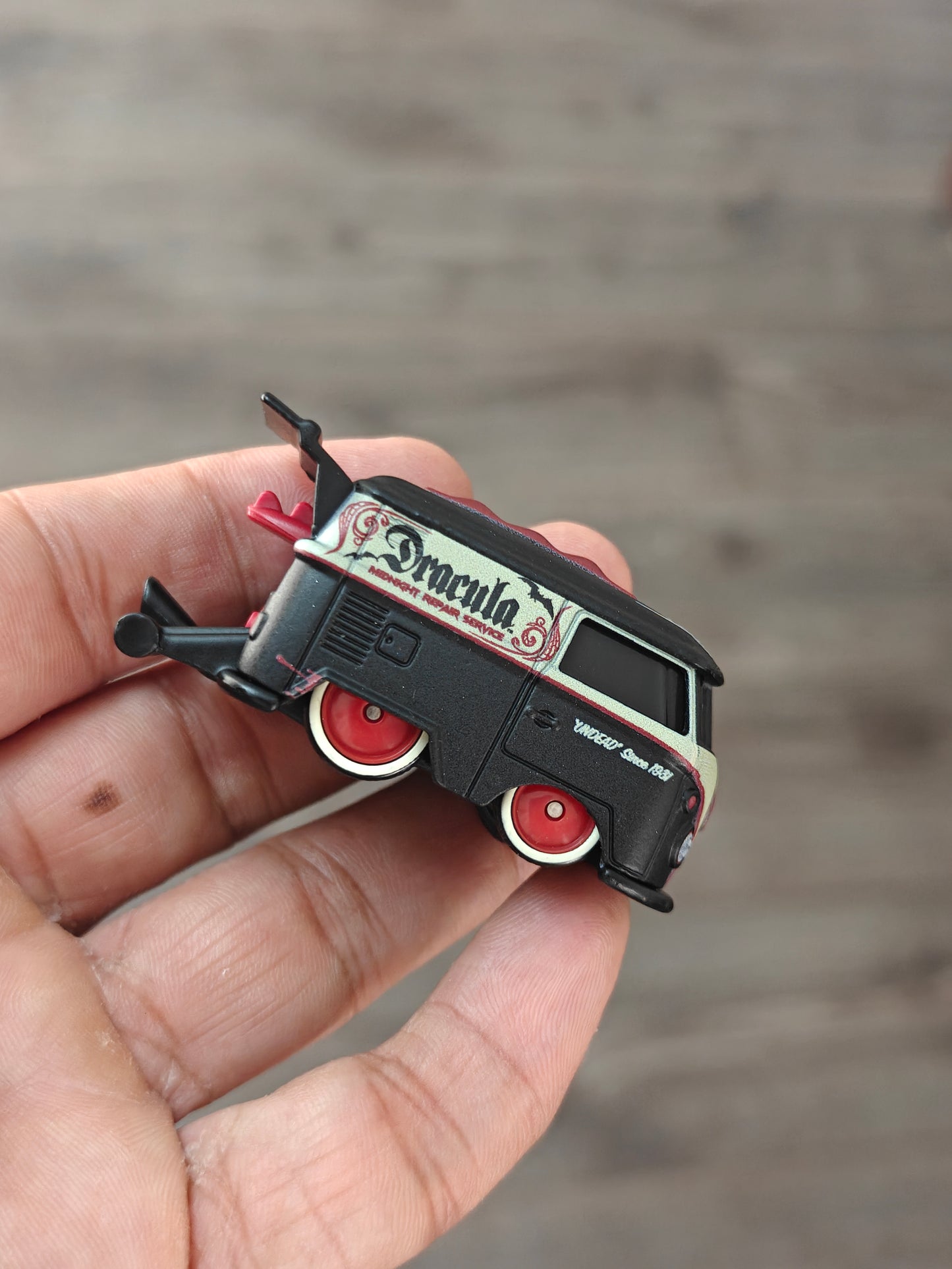 Premium Hot Wheels Dracula Kool Kombi (Uncarded)