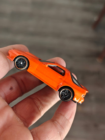Hot Wheels 1989 Mazda Savanna RX7 (Orange)