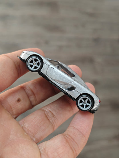 Premium Hot Wheels Koenigsegg CC850 (Uncarded)