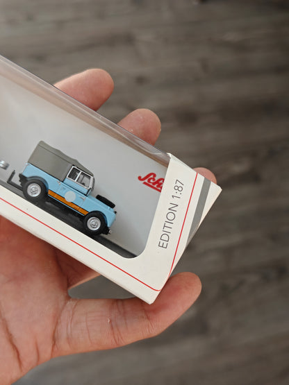 Schuco Land Rover 88 Mit Hanger + British Racing Mini Cooper (Gulf Oil)