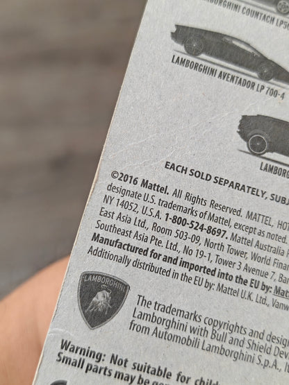 Hot Wheels Lamborghini Sesto Elemento - Black (Creased Card - Imported)