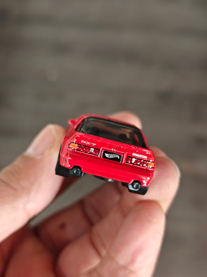 Hot Wheels 1989 Mazda Savanna RX7 (Red)