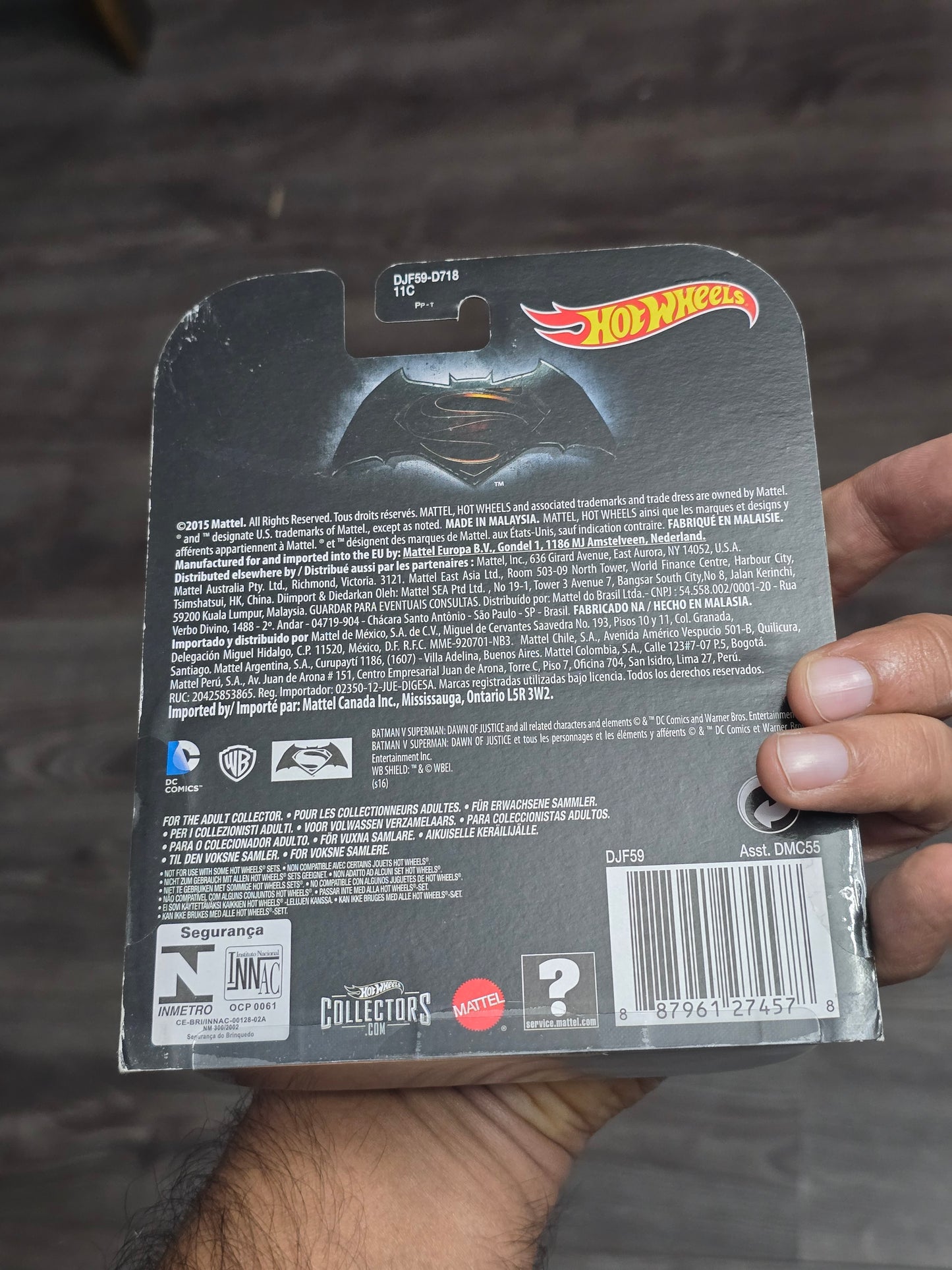 Hot Wheels Batman vs Superman Batwing (Rare Card)