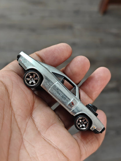 Silver Series Hot Wheels 1970 Dodge Charger R/T (Uncarded - New) - Kinder Logs