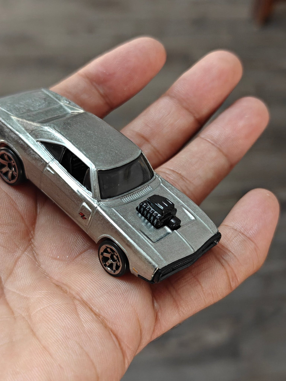 Silver Series Hot Wheels 1970 Dodge Charger R/T (Uncarded - New) - Kinder Logs