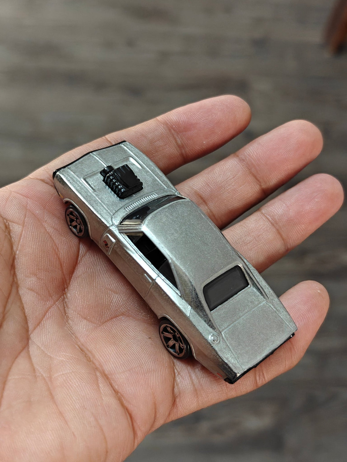 Silver Series Hot Wheels 1970 Dodge Charger R/T (Uncarded - New) - Kinder Logs