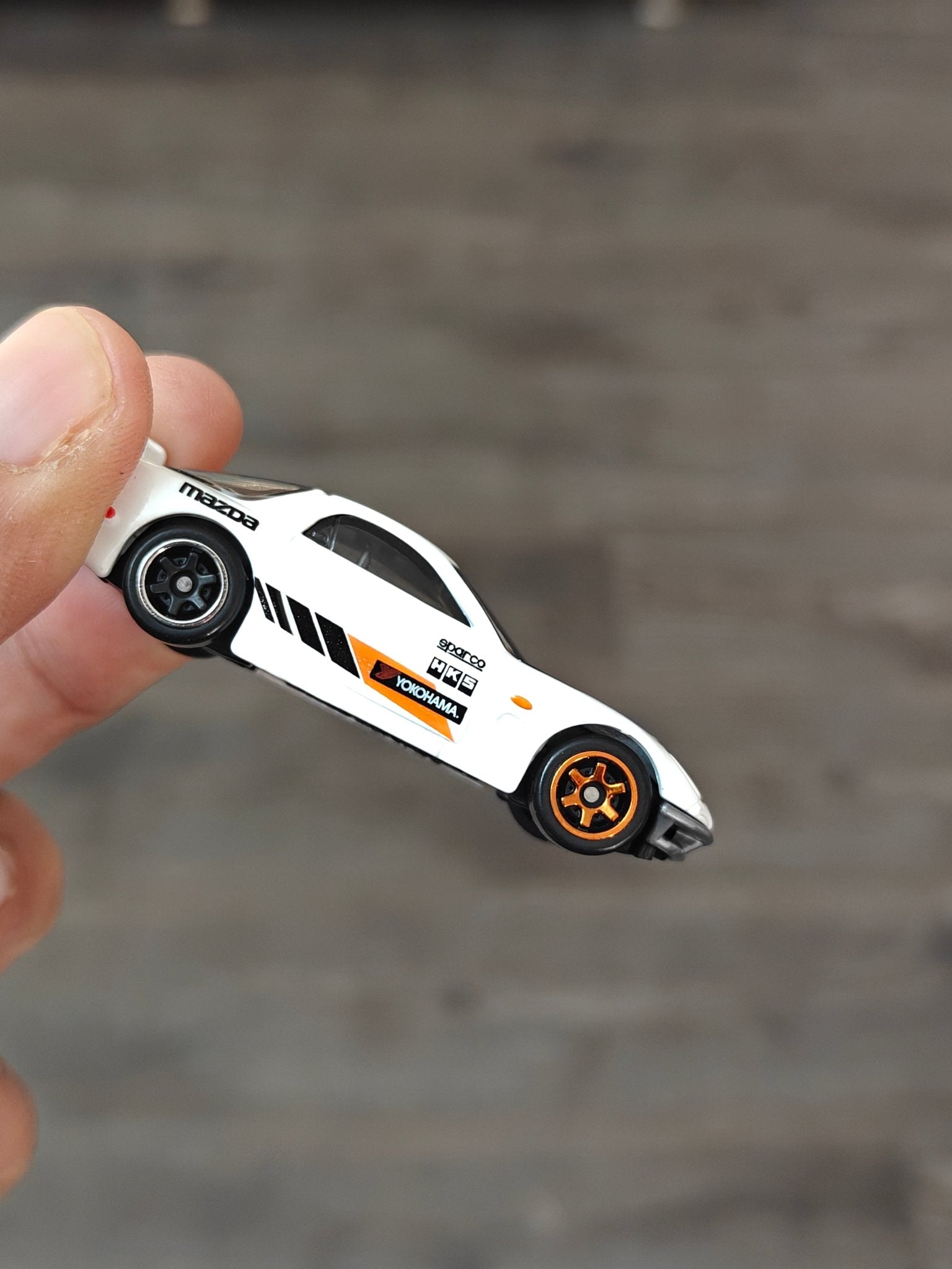 Silver Series Hot Wheels 1995 Mazda RX - 7 Drift - White (Uncarded - New) - Kinder Logs
