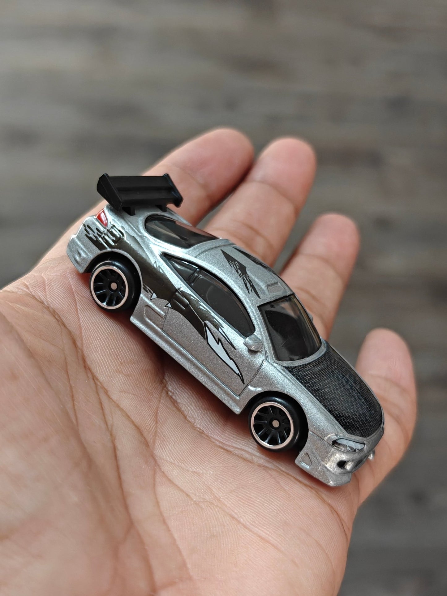 Silver Series Hot Wheels 1995 Mitsubishi Eclipse (Uncarded - New) - Kinder Logs