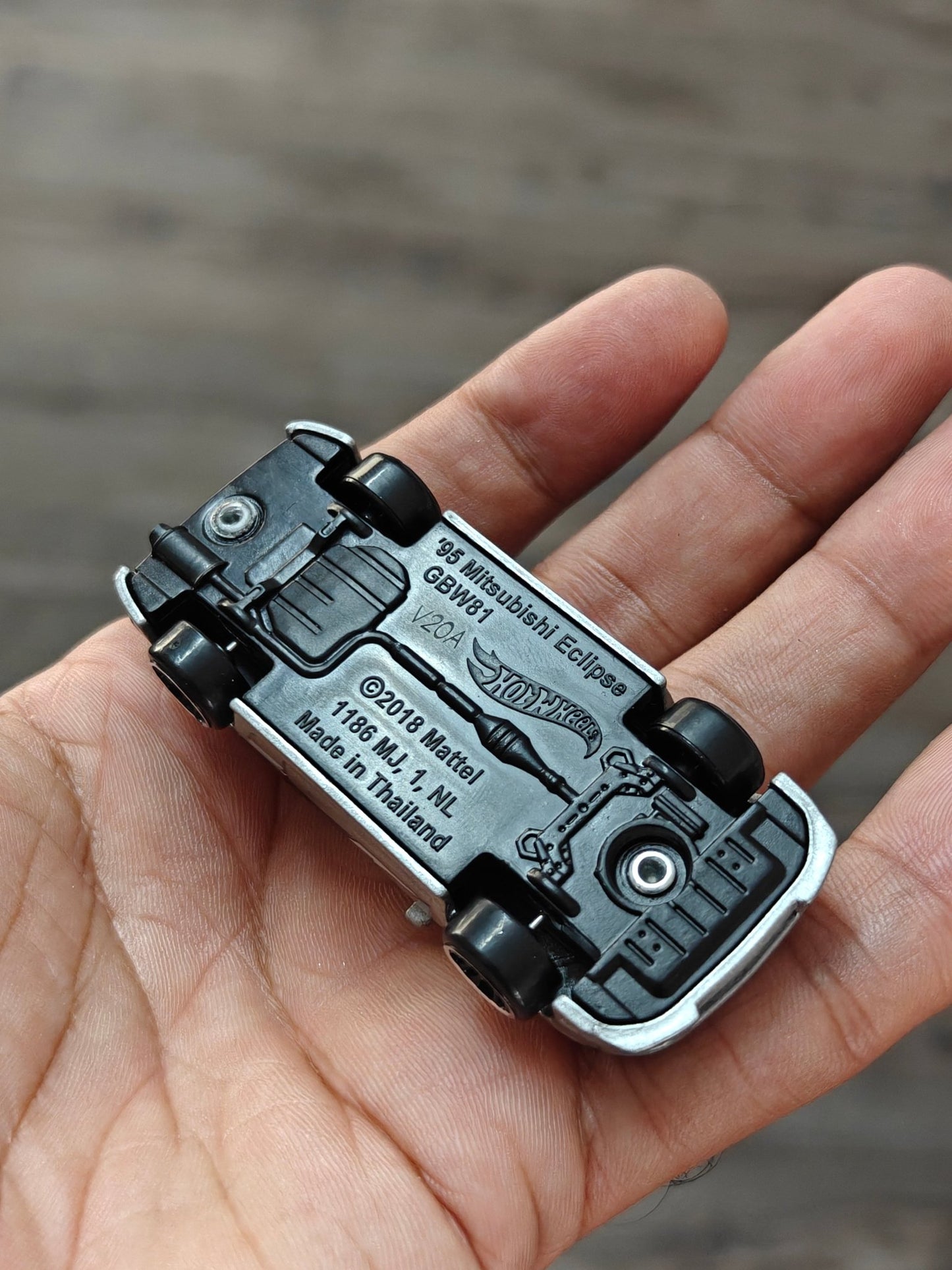 Silver Series Hot Wheels 1995 Mitsubishi Eclipse (Uncarded - New) - Kinder Logs
