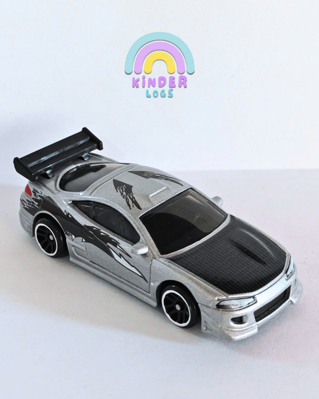 Silver Series Hot Wheels 1995 Mitsubishi Eclipse (Uncarded - New) - Kinder Logs