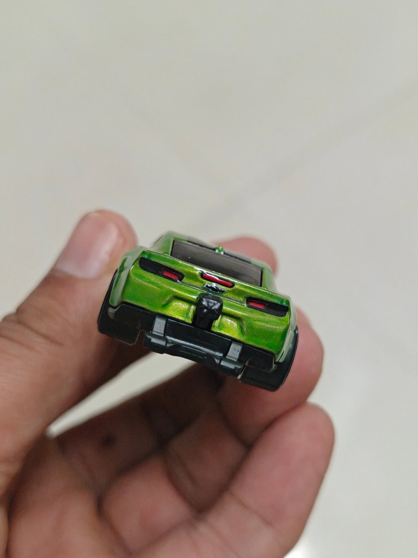Silver Series Hot Wheels 2018 COPO Camaro SS (Uncarded - New) - Kinder Logs
