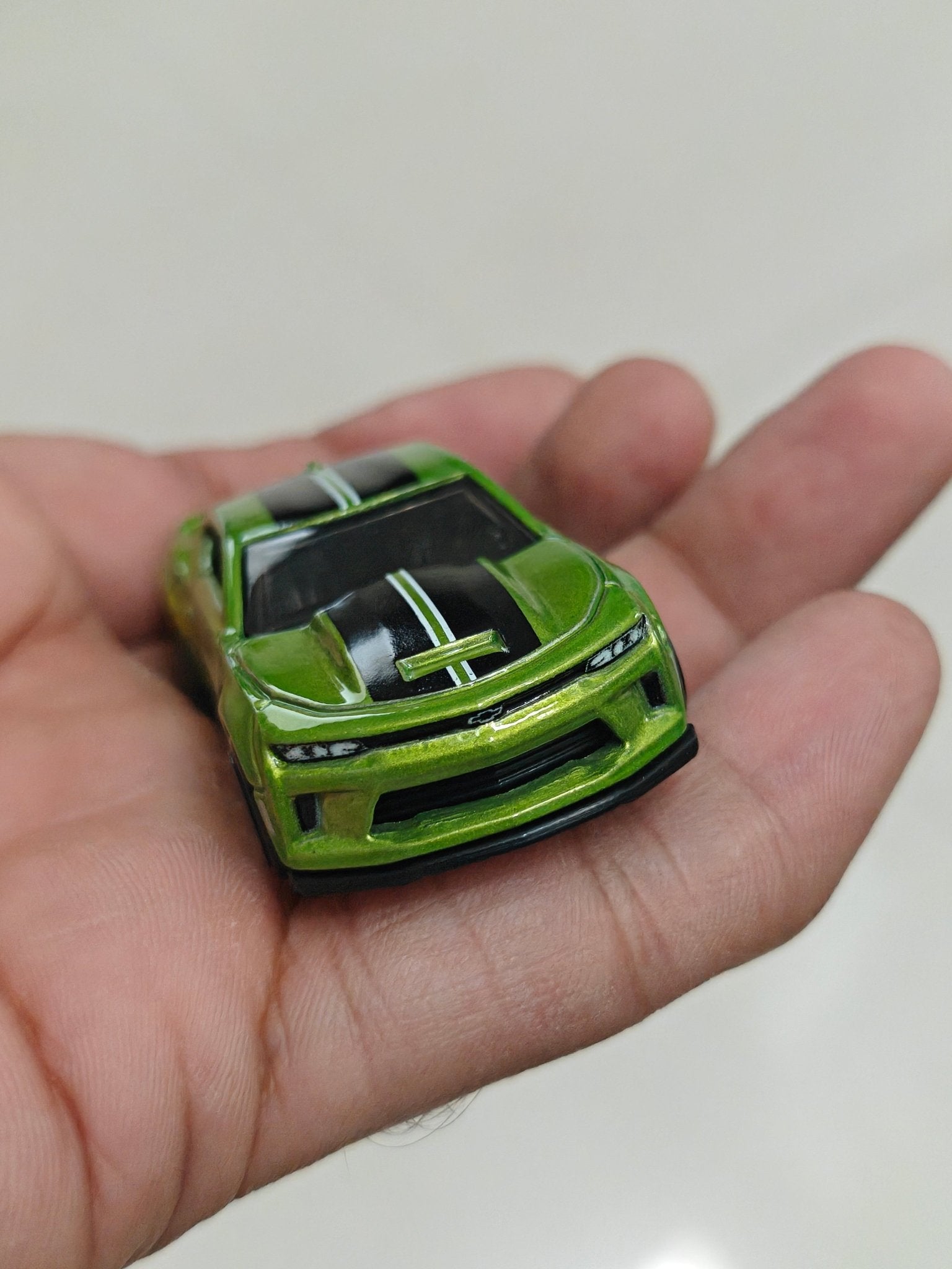 Silver Series Hot Wheels 2018 COPO Camaro SS (Uncarded - New) - Kinder Logs