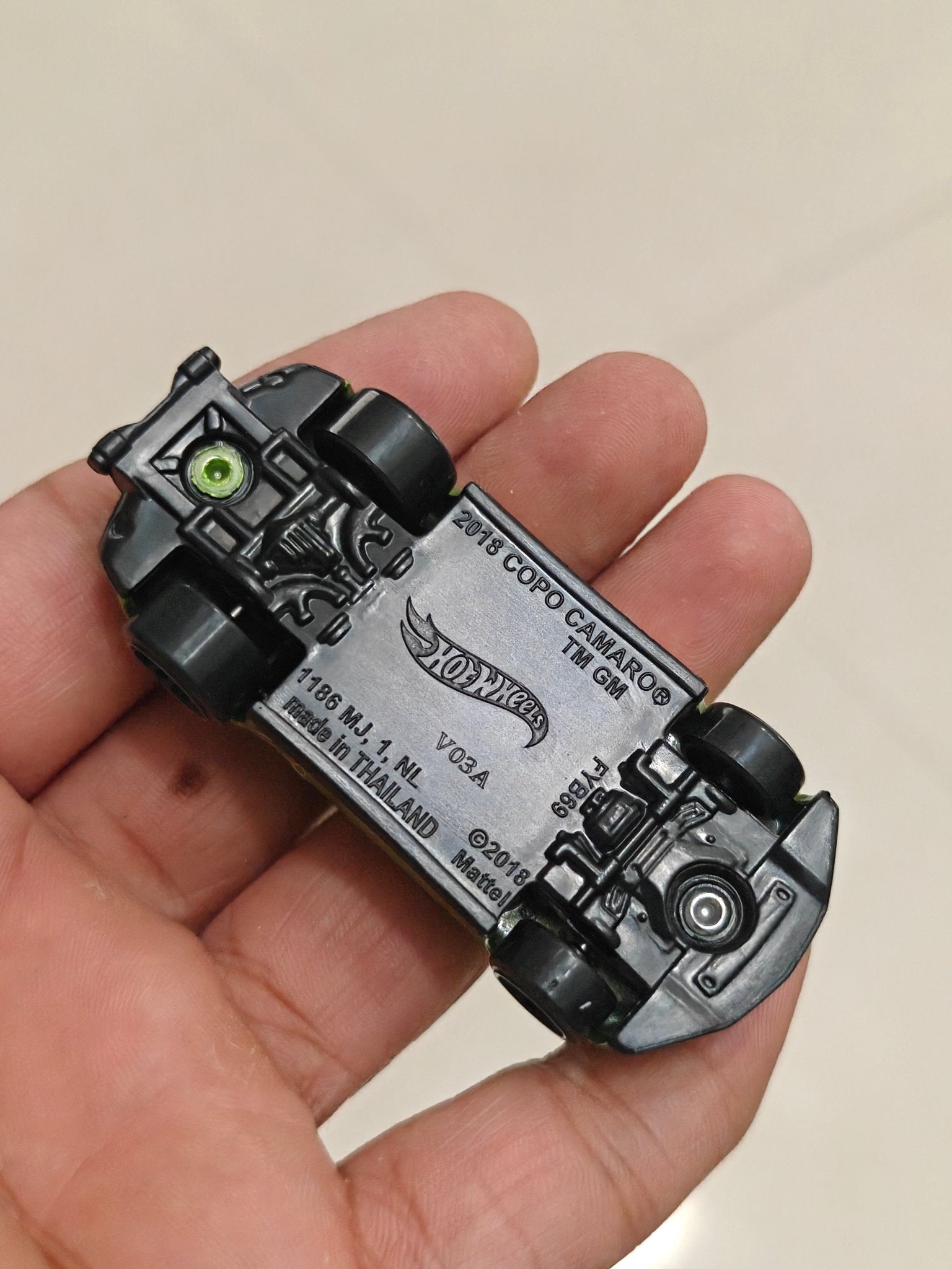 Silver Series Hot Wheels 2018 COPO Camaro SS (Uncarded - New) - Kinder Logs
