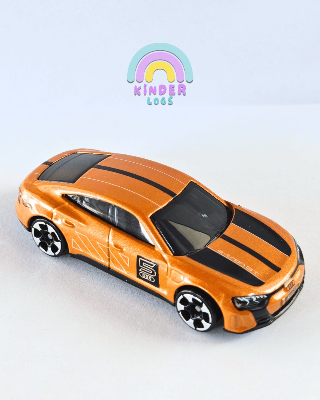 Silver Series Hot Wheels Audi RS e-Tron GT (Uncarded - New) - Kinder Logs