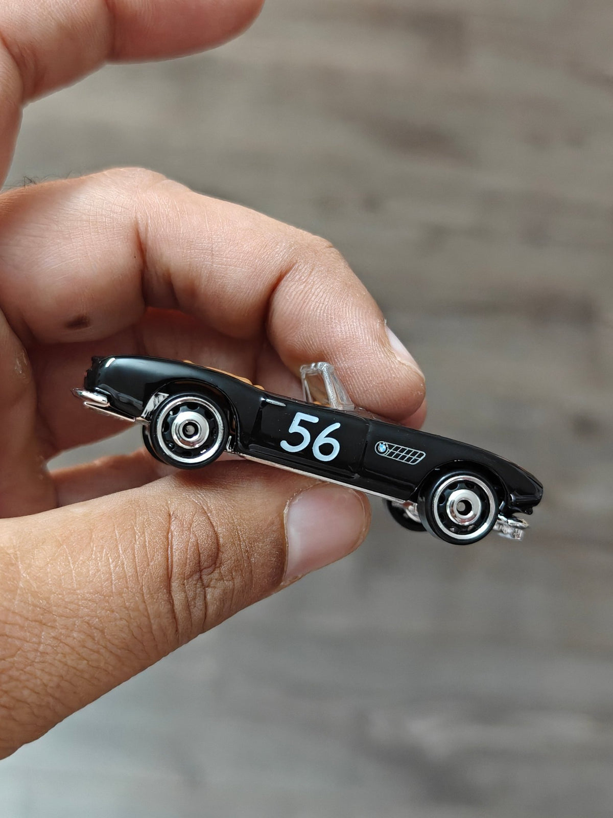 Silver Series Hot Wheels BMW 507 (Uncarded - New) - Kinder Logs