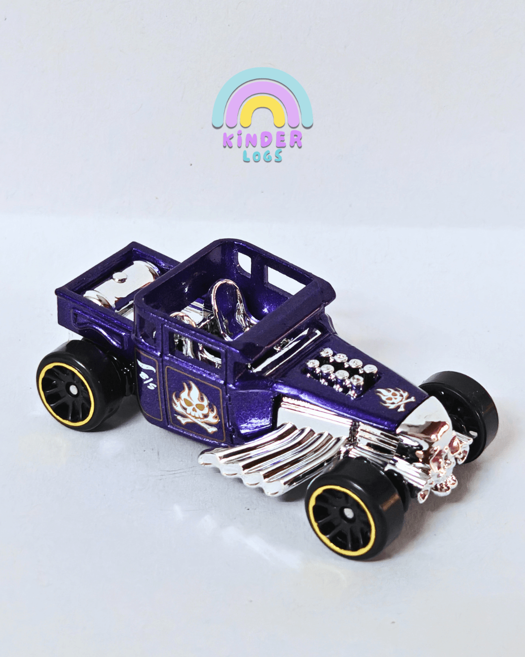 Silver Series Hot Wheels Bone Shaker (Uncarded - New) - Kinder Logs