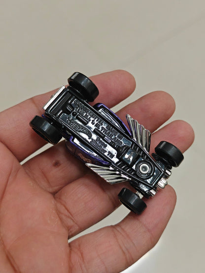 Silver Series Hot Wheels Bone Shaker (Uncarded - New) - Kinder Logs